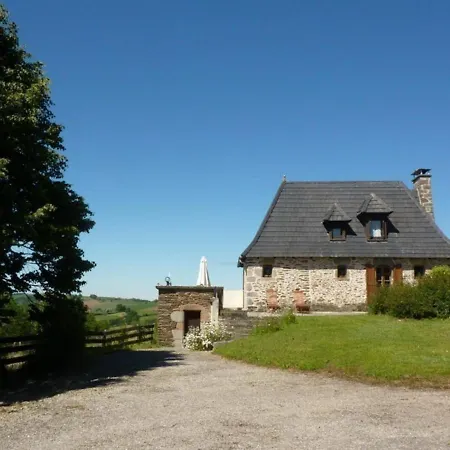 Maison De Charme Avec Jardin, Terrasse Et Cheminee A Cassaniouze, Proche Vallee Du Lot - Fr-1-742-65 * Cassaniouze
